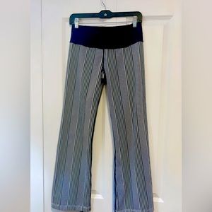 Lululemon Deep Navy Amiga Blue Stripe Groove Pants